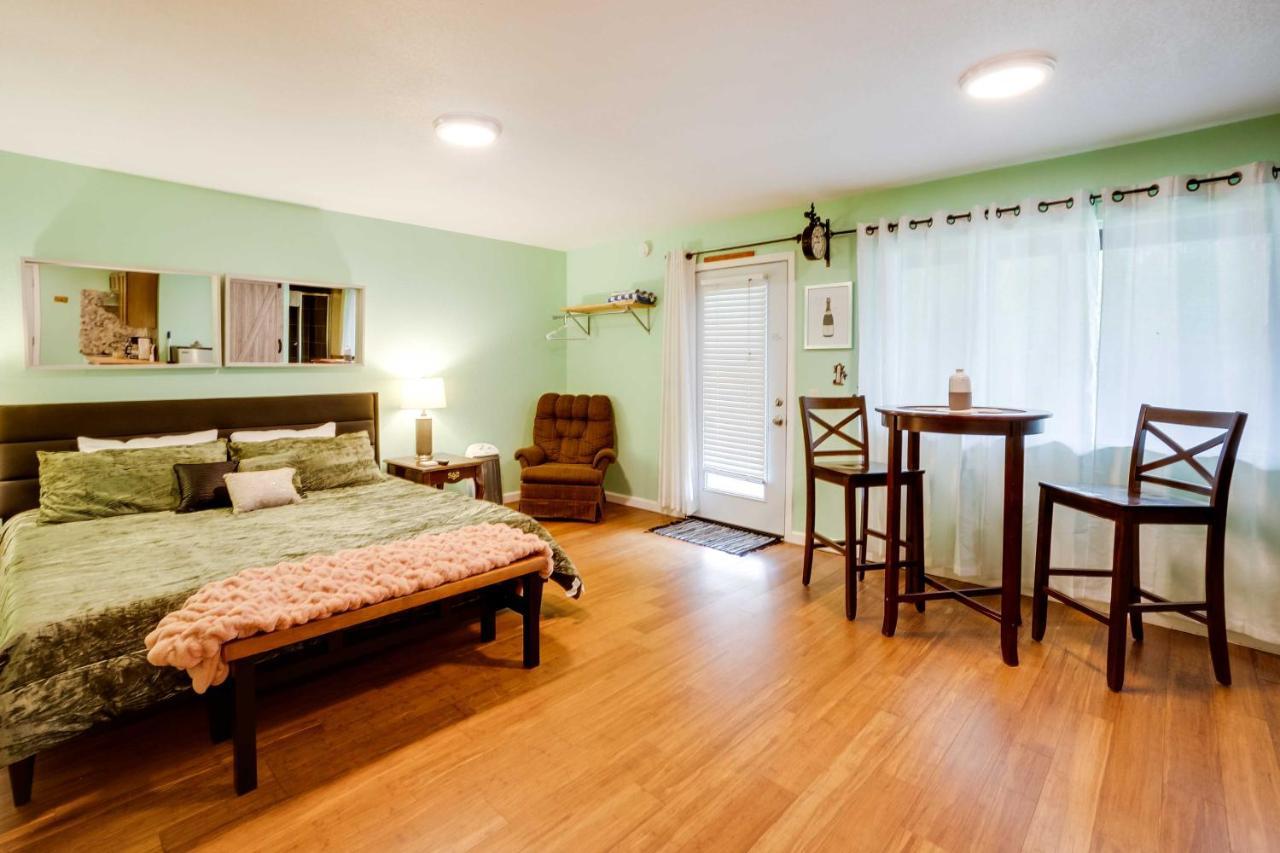 Soothing Studio With Lush Views 2 Mi To Beach! Smith River 外观 照片