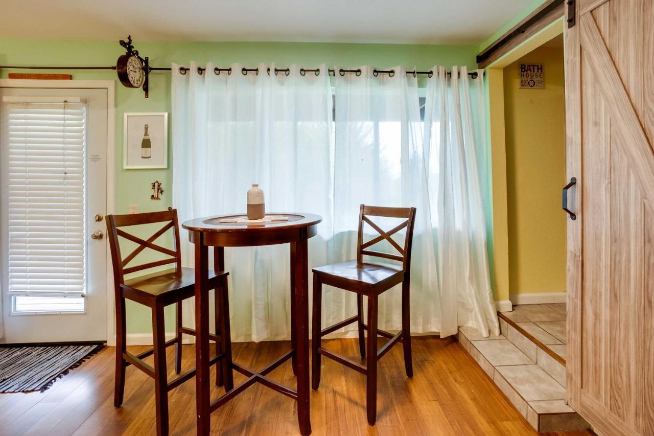 Soothing Studio With Lush Views 2 Mi To Beach! Smith River 外观 照片
