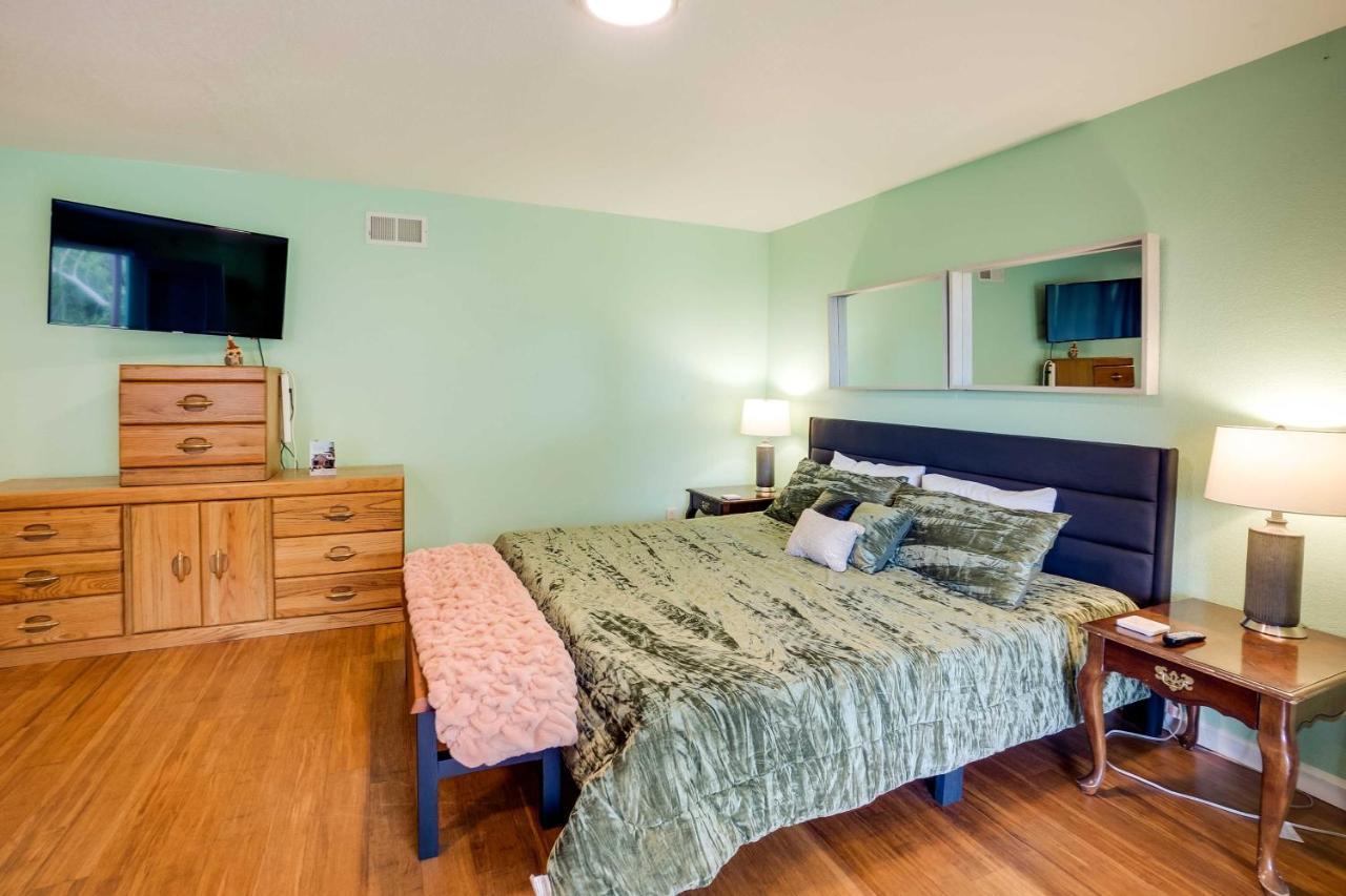 Soothing Studio With Lush Views 2 Mi To Beach! Smith River 外观 照片